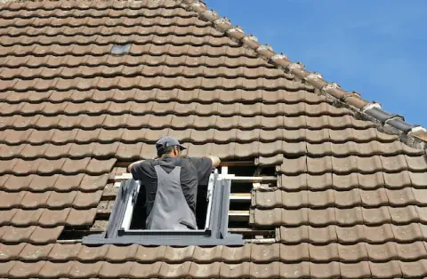 Pose de velux - Pechbonnieu